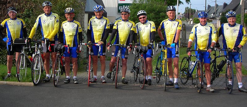 2010-06-12 01 Le Depart pour Pouldreuzic.JPG